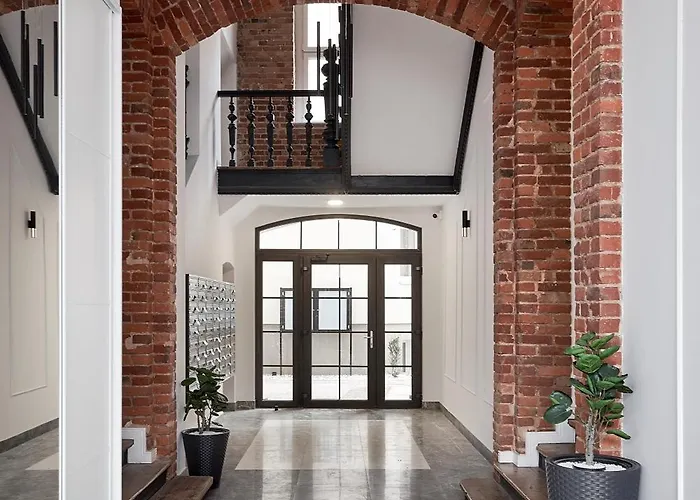 Dluga 18 Premium Z Wanna I Sauna * 포즈난